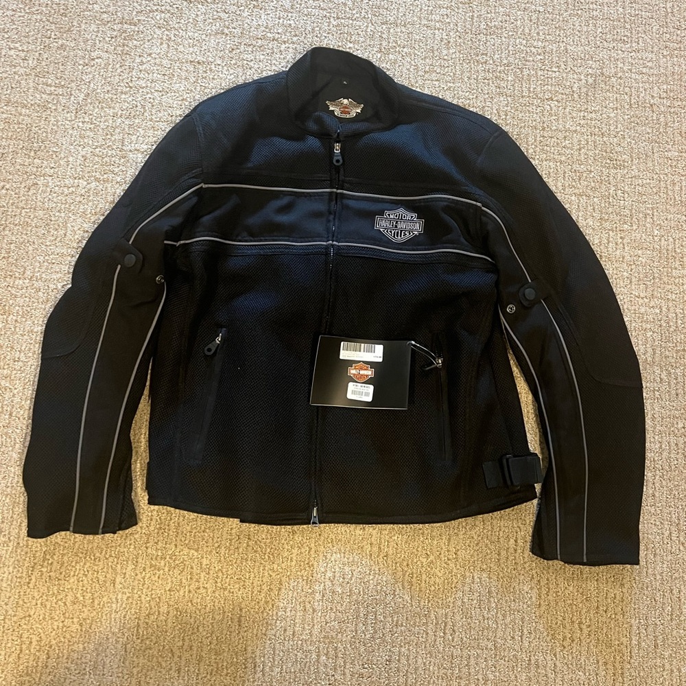 New With Tags Harley Davidson Black Hydration Padded Motorcycle Jacket XL